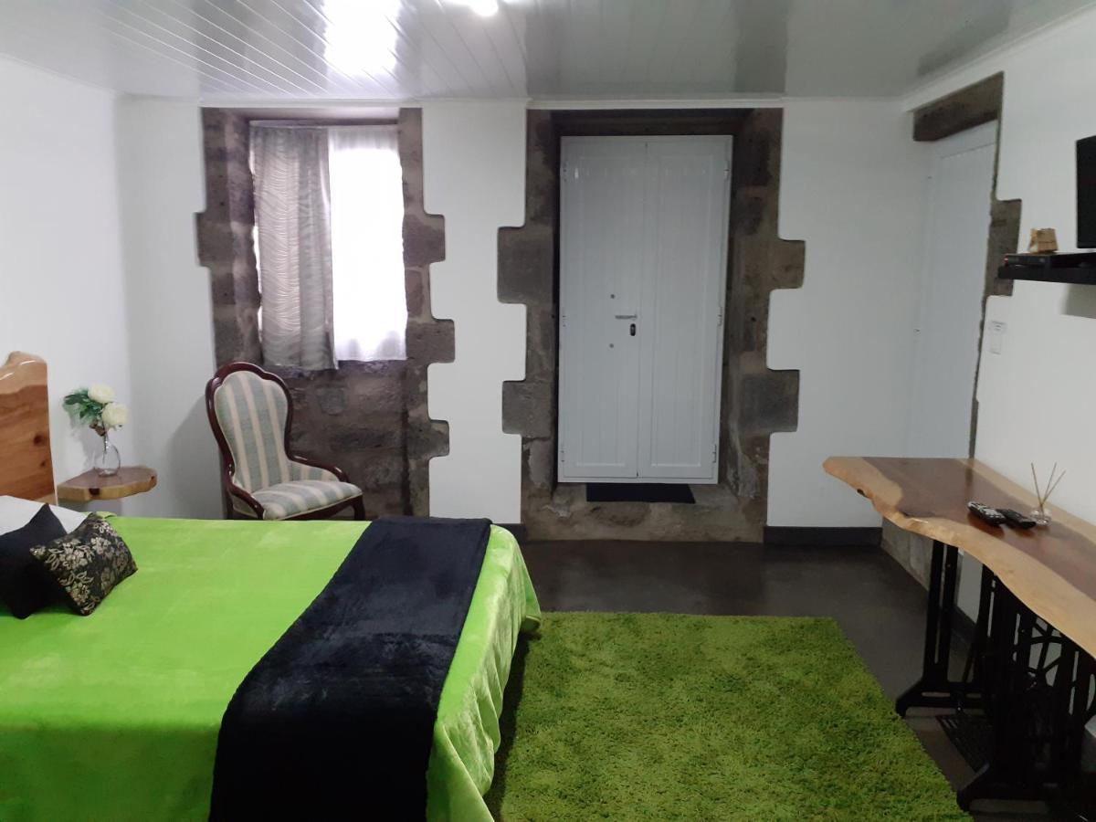 Basaltic Guest House Achadinha Esterno foto