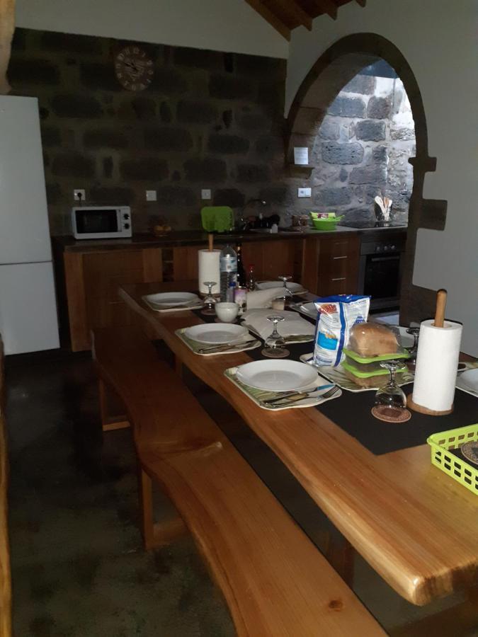 Basaltic Guest House Achadinha Esterno foto